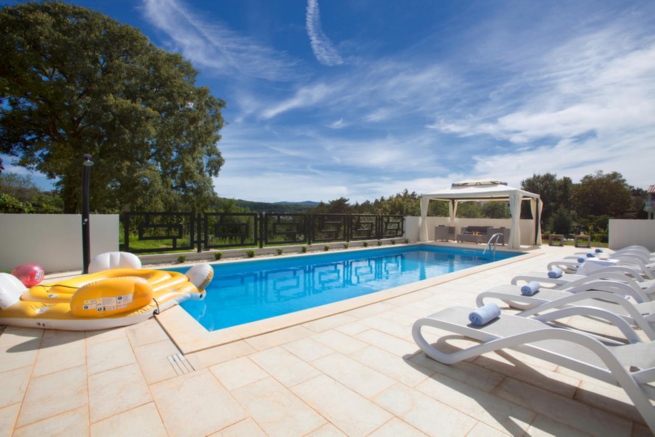 Holiday Home Sanchi Labin  Zewnętrze zdjęcie