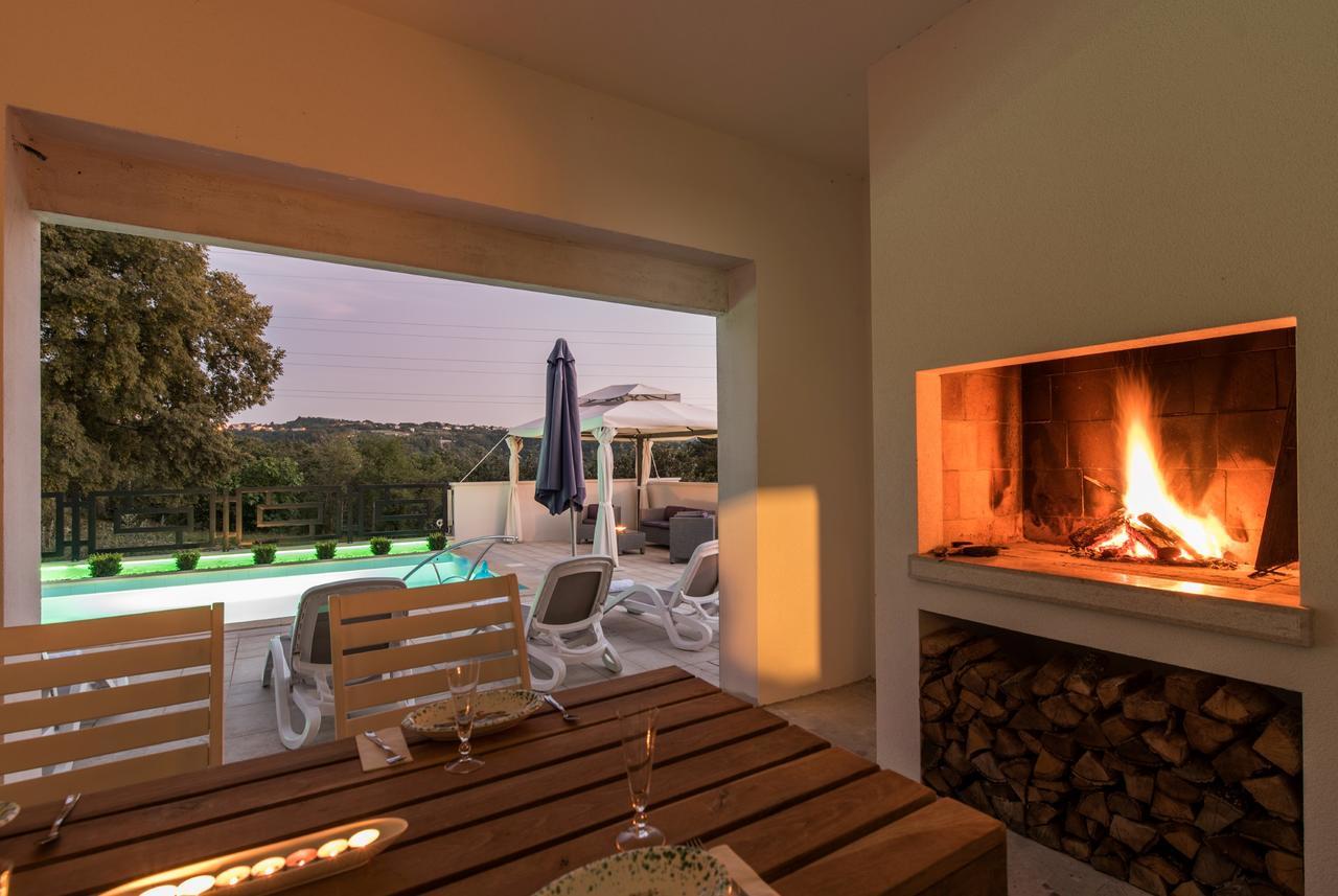 Holiday Home Sanchi Labin  Zewnętrze zdjęcie